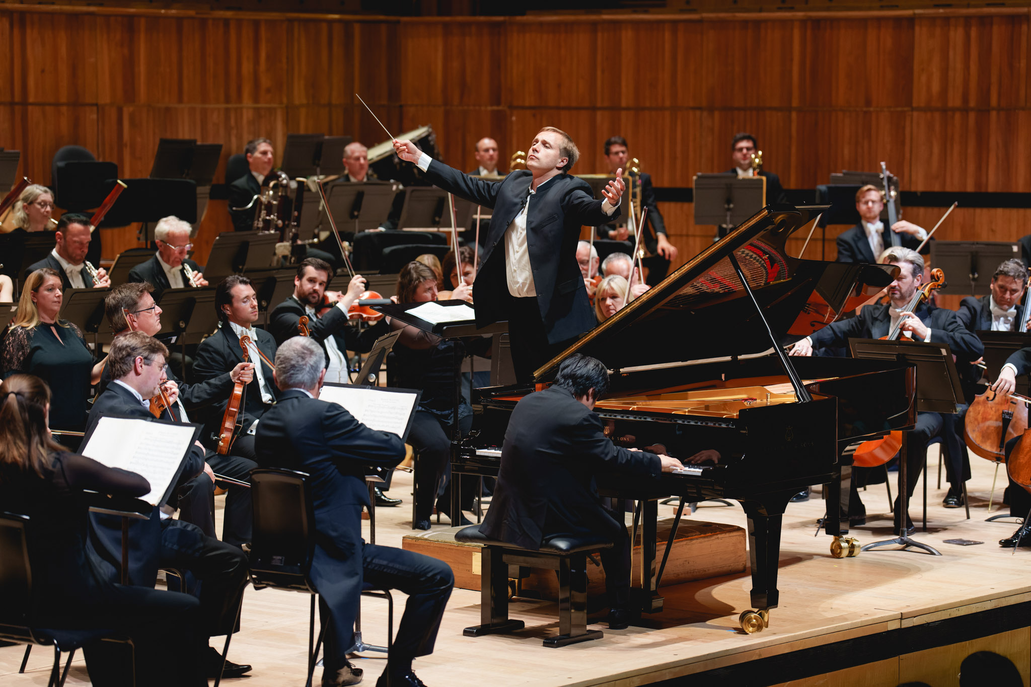 The RPO and Vasily Petrenko with Nobuyuki Tsujii at the RFH June 2023 2