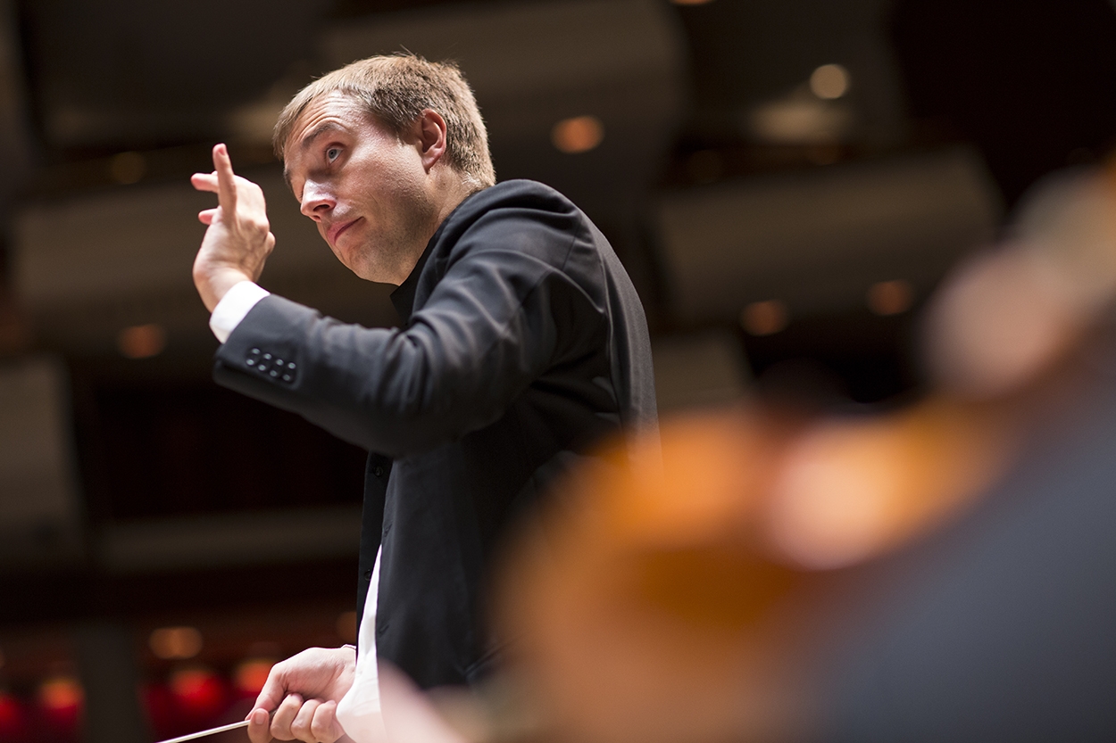 An image of Vasily Petrenko. Credit Ben Wright and Royal Philharmonic Orchestra