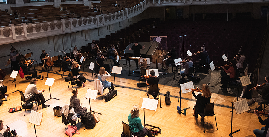 An image of the RPO at Cadogan Hall on 19 May 2021