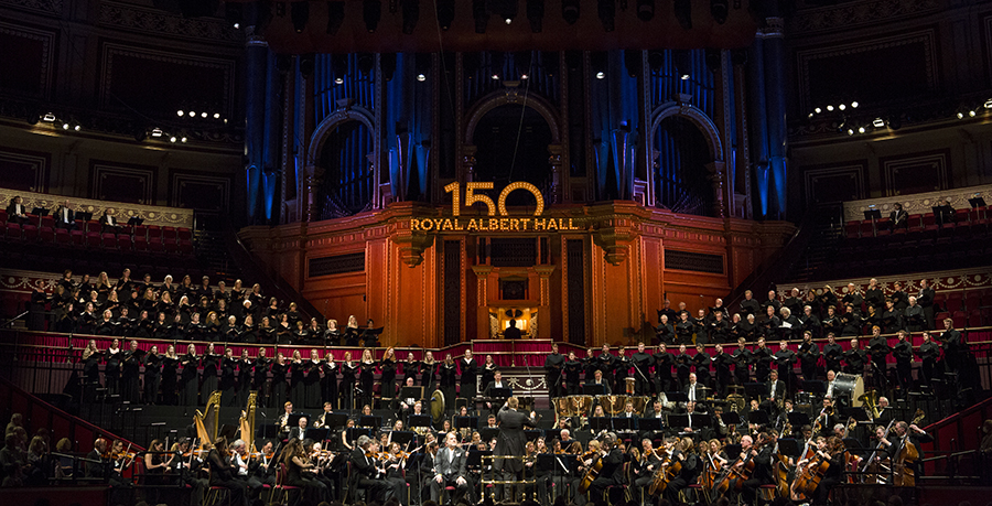 Vasily Petrenko and the Royal Philharmonic Orchestra. Photo: Ben Wright