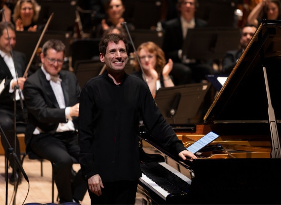 Boris Giltburg (555 x 405 px).jpg