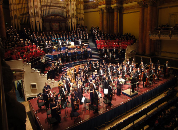 Colours of Mozart RPO Hull City Hall 16 June 2022.jpg