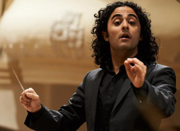 Kerem Hasan conducts Beethoven 6 May 2022 Reading the Hexagon.jpg