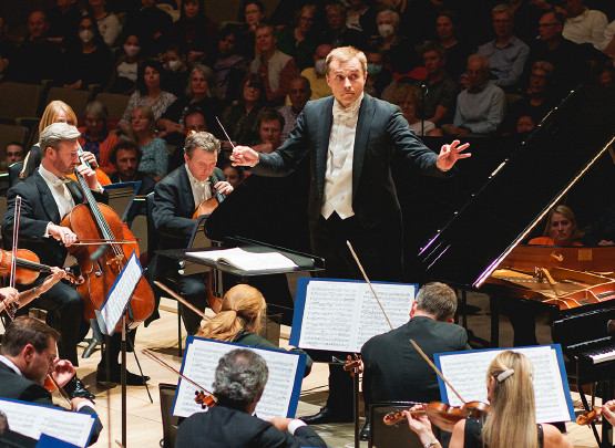 Image of Isata Kanneh-Mason and Vasily Petrenko