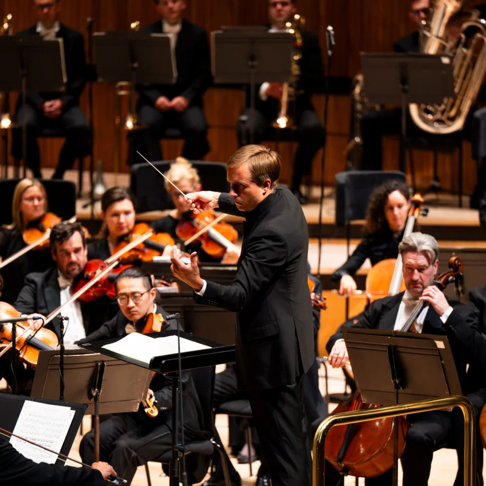 Vasily Petrenko conducting the Orchestra