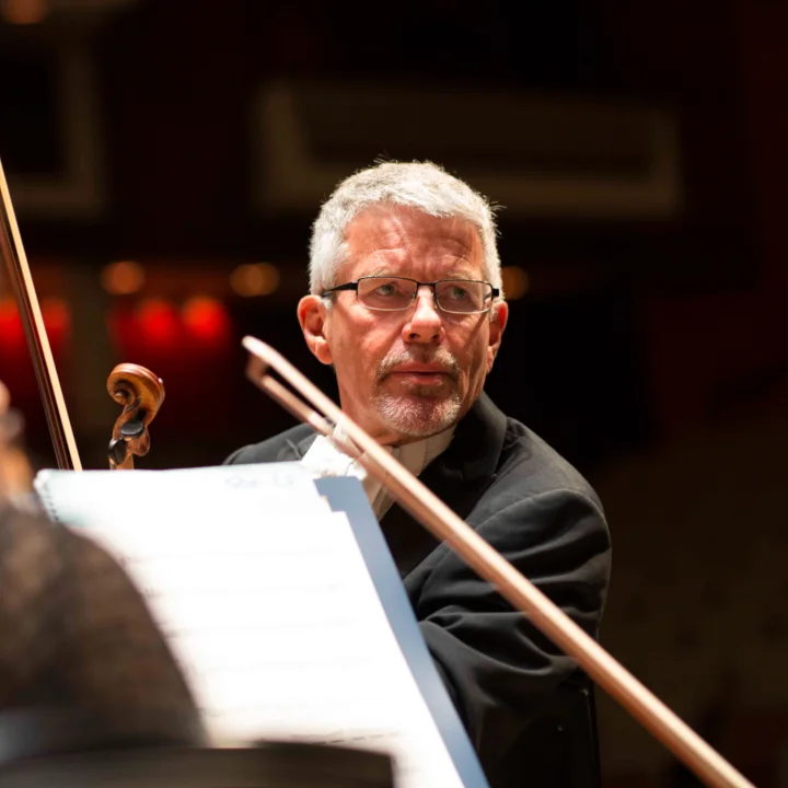 Violinist Duncan Riddell