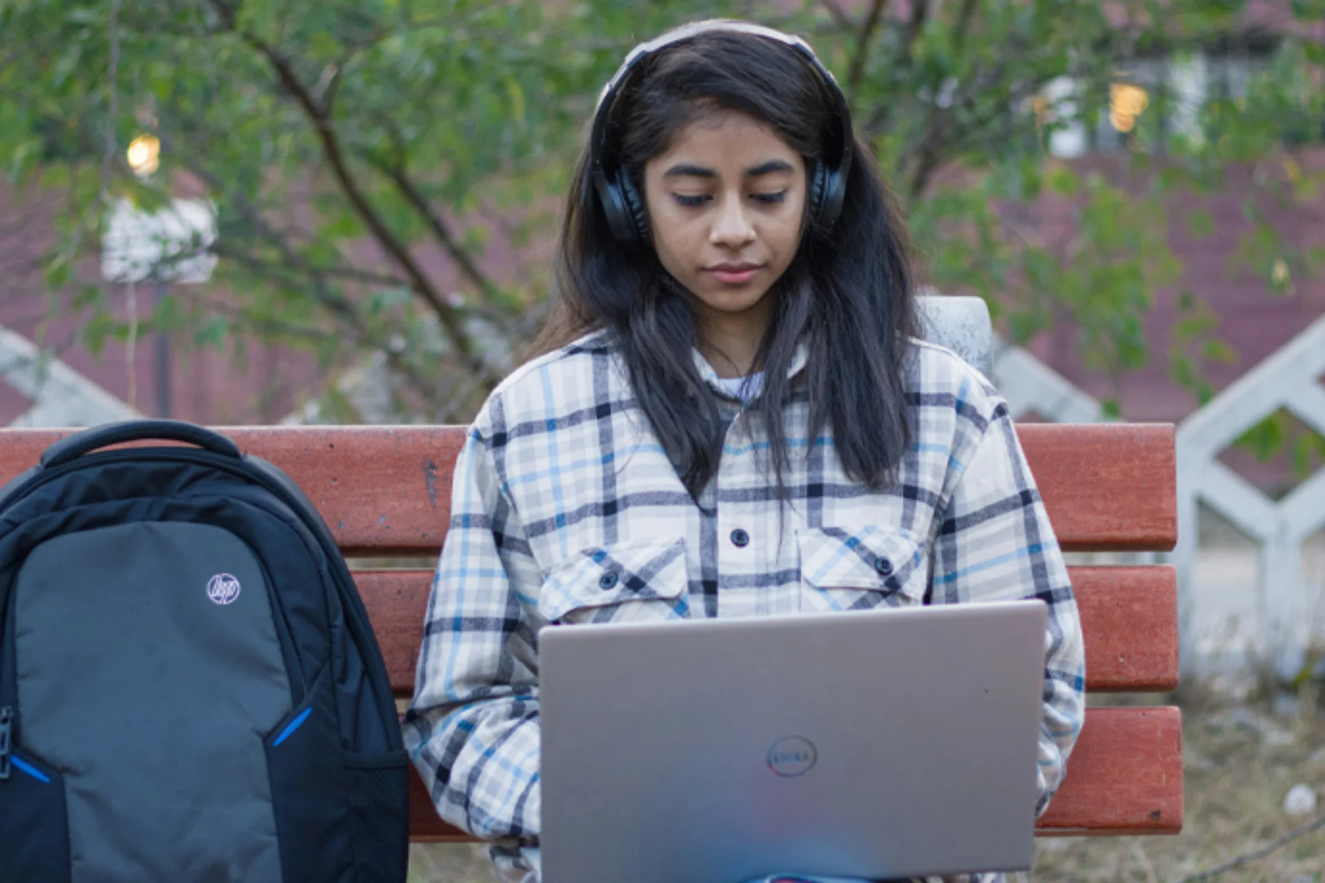 Student listening habits report20900x459