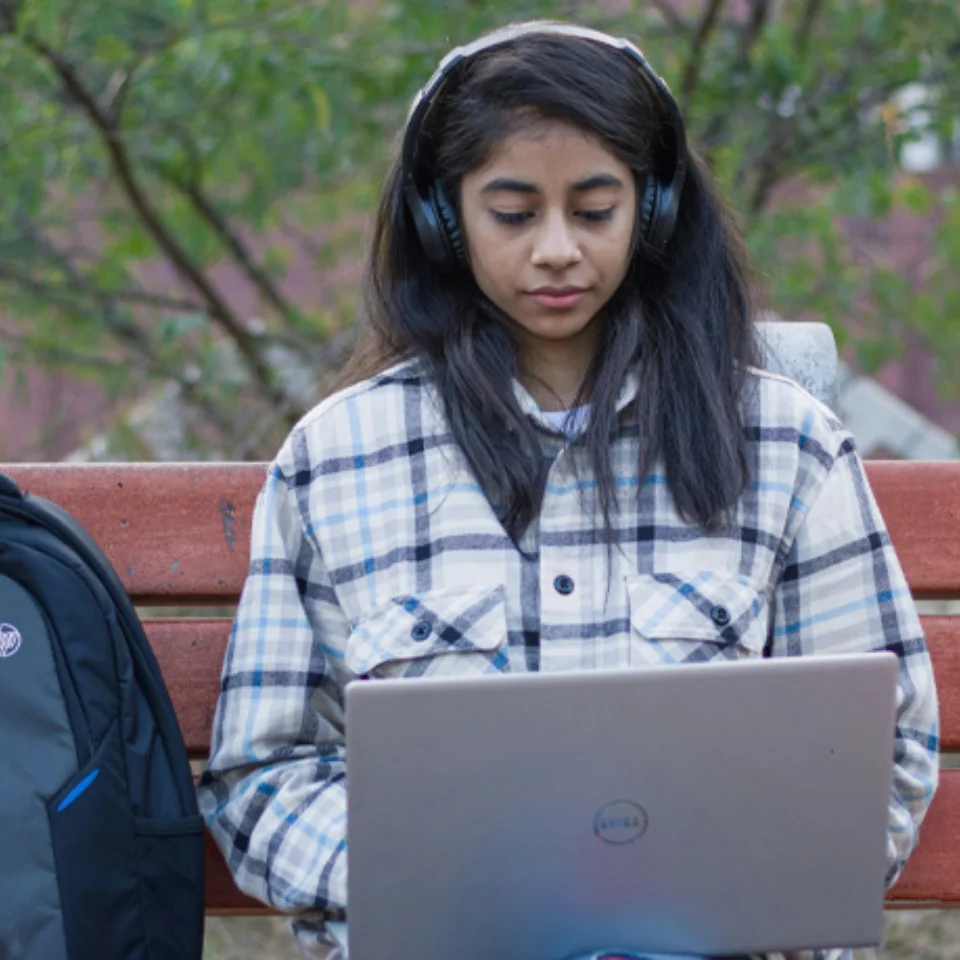 Student listening habits report20900x459