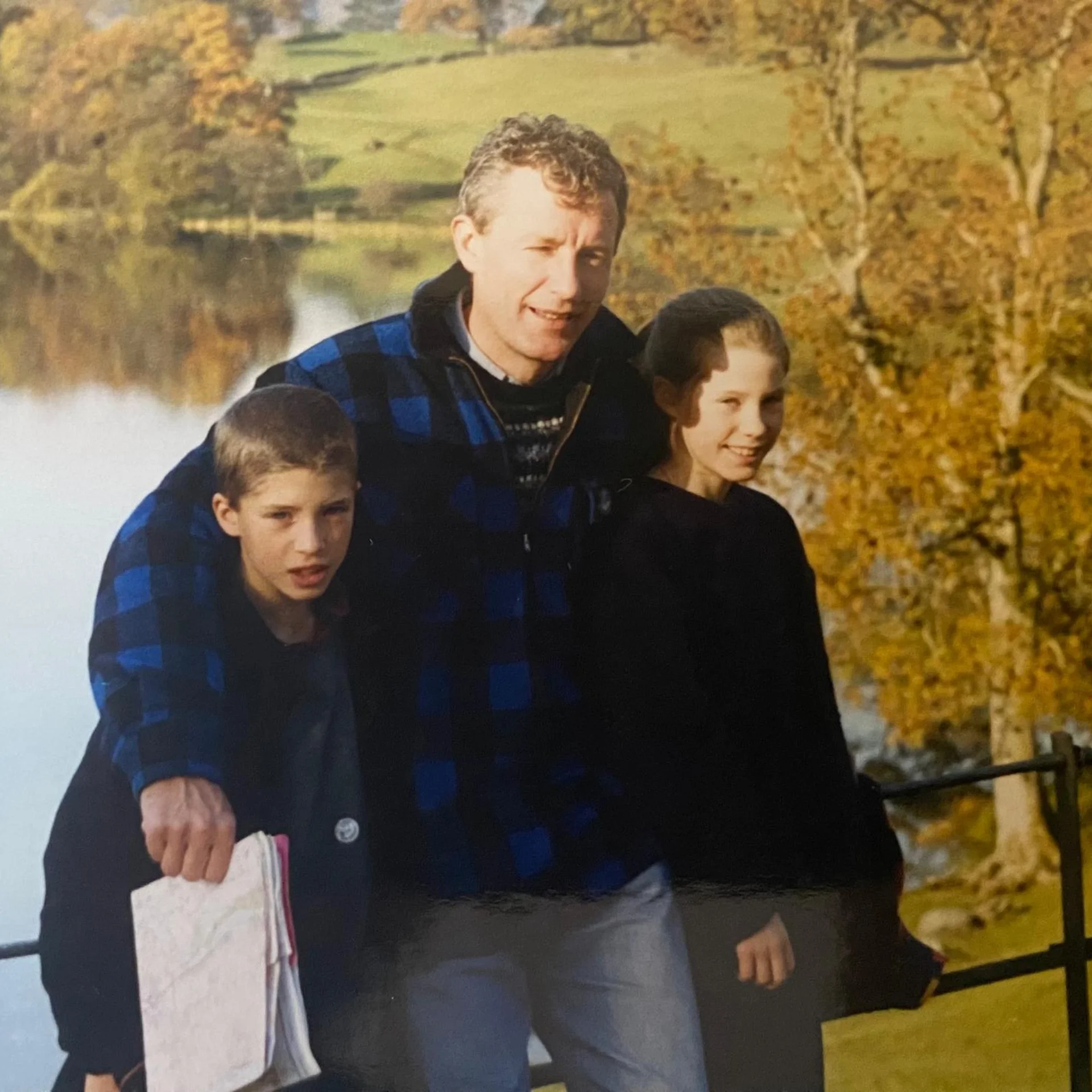 A younger Tim Watts with his two children, Peter and Naomi